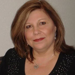 Meet your Posher, Yvonne